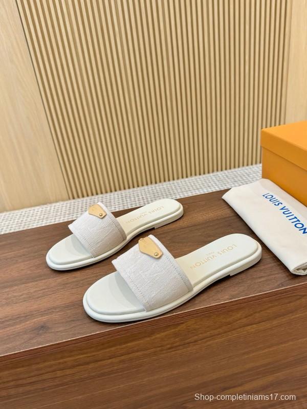 2025 Women Louis Vuitton White Leather Slippers LY00200