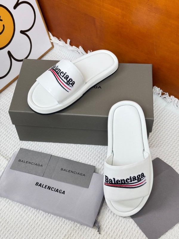 2025 Slippers Balenciaga White Fabric Slippers
