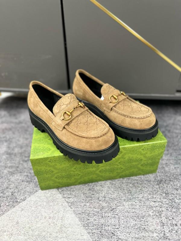 2024 Women Gucci Beige Suede Leather Loafers MJ00300