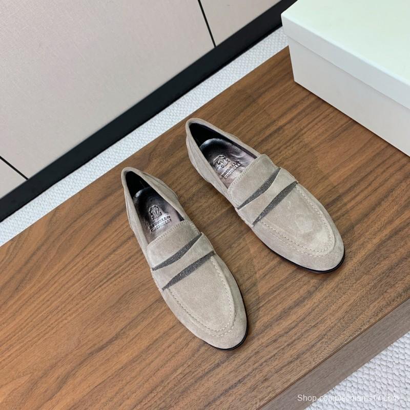 2025 Unisex Brunello Cucinelli Beige Suede Loafers Handmade Craftsmanship KFY00300