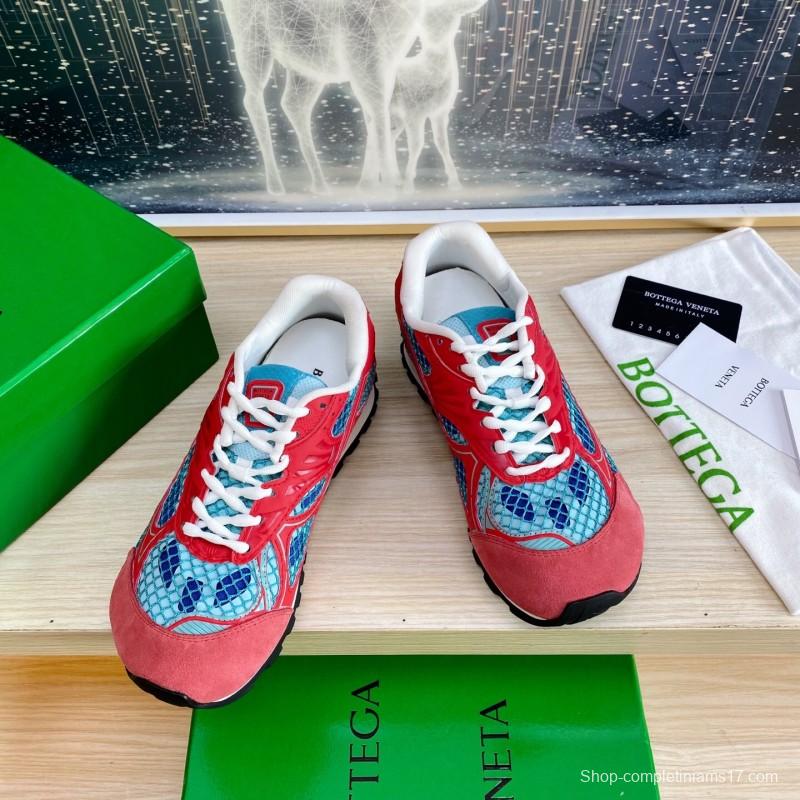 2025 Unisex Bottega Veneta Red Blue Mesh Suede Runner Sneakers Geometric Pattern LY00310