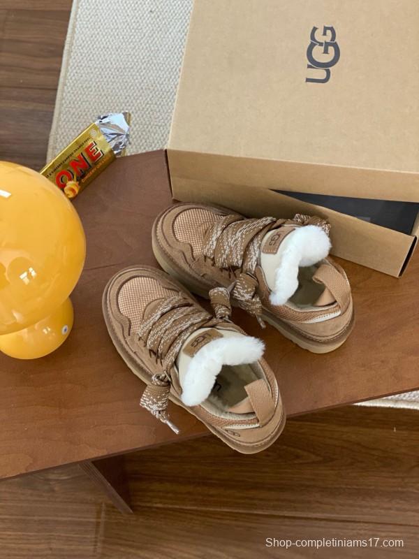 2024 Kids UGG Beige Suede Sheepskin Sneaker