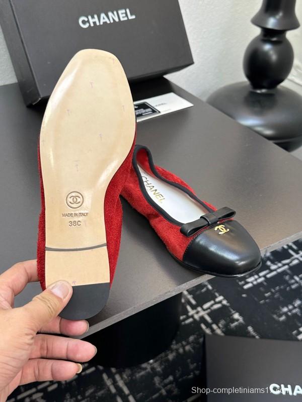 2025 Women CHANEL Red And Black Lambskin Ballet Flats Classic Bow Detail CC Logo LY00360(F)