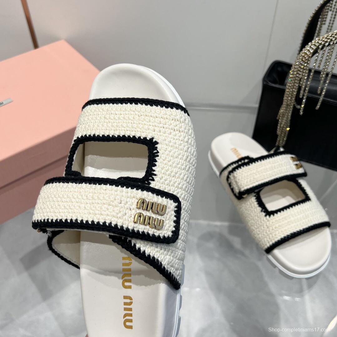 2025 Miu Miu White Black Knitted Leather Slippers KFY00290