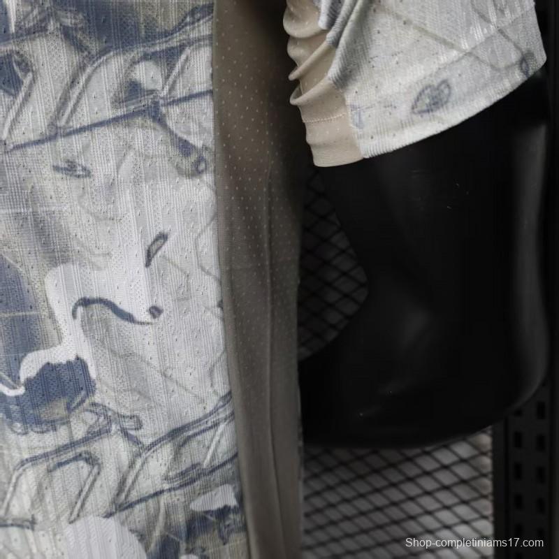 Player Version 25/26 Tottenham Hotspur Academy Pro Pre-Match Jersey