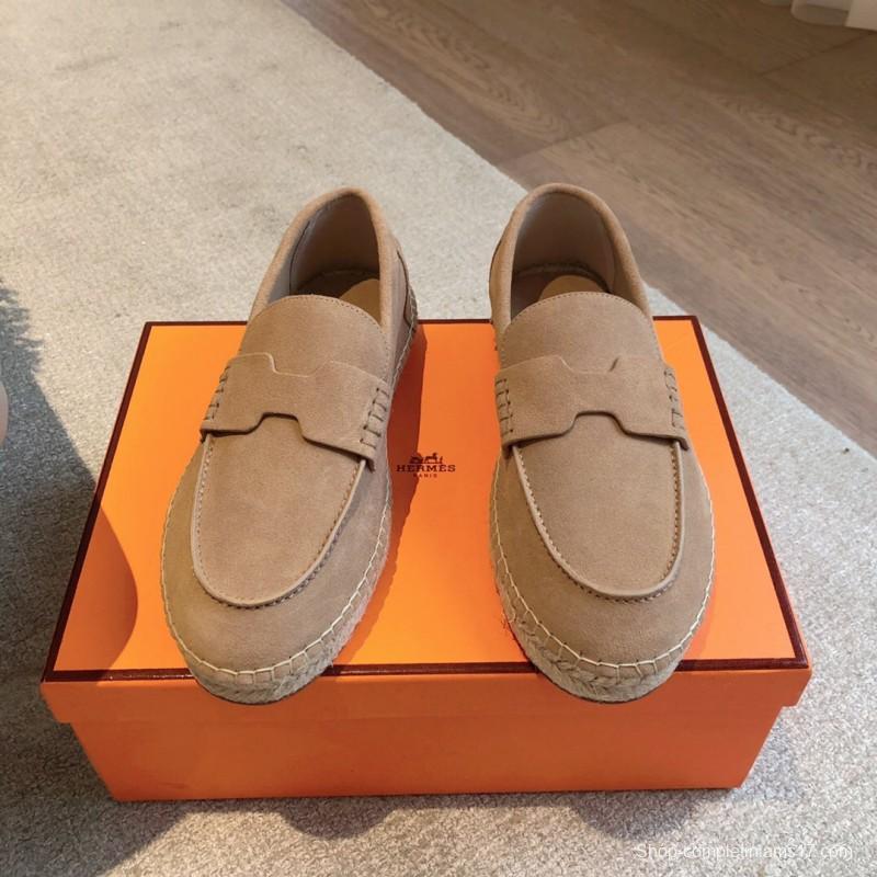 2025 Unisex Hermès Beige Calfskin Suede Loafers AS00380