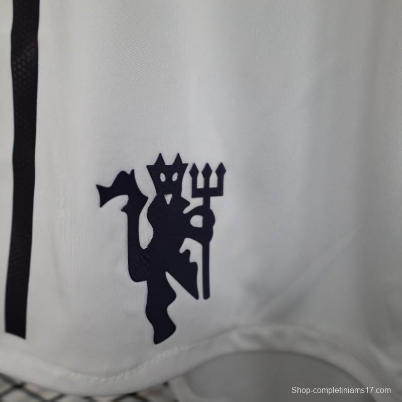 Player Version 25/26 Manchester United Home Shorts