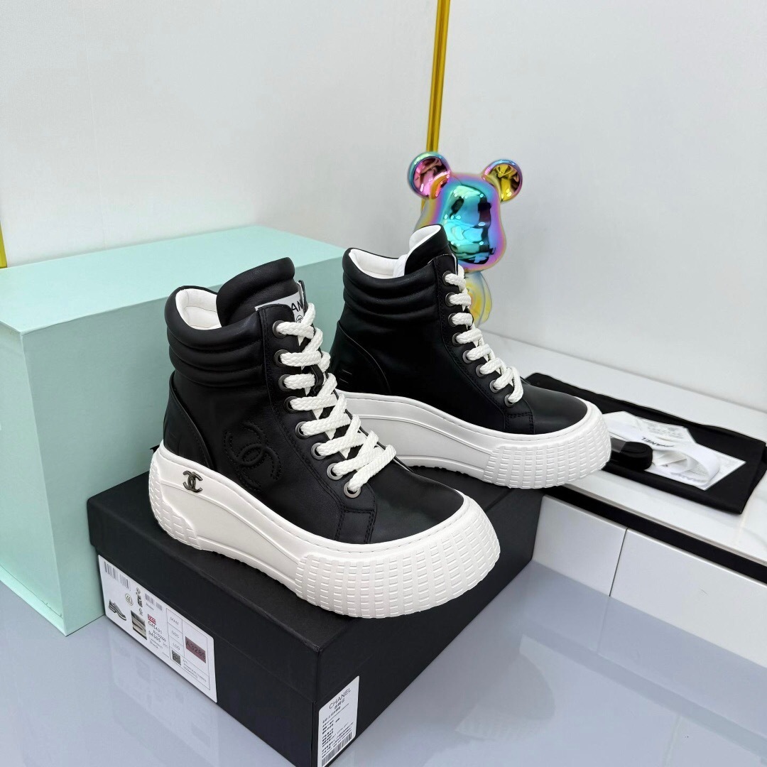 Chanel 2025/SS Classic Short Boots Essential for Autumn/Winter Season - LY00400
