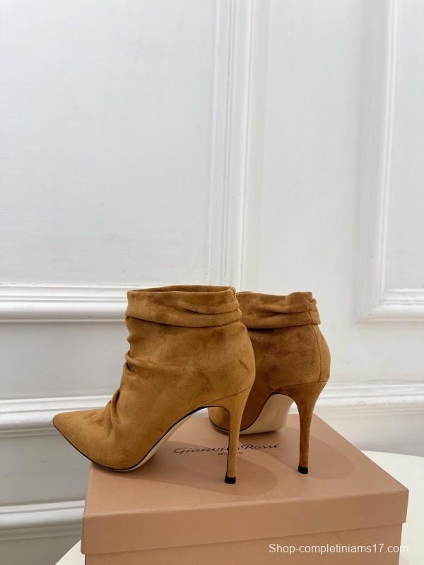 Gianvito Rossi Fall/Winter 2025 GR Pointed Toe Retro Pleated High Heel Ankle Boots - KFY00340