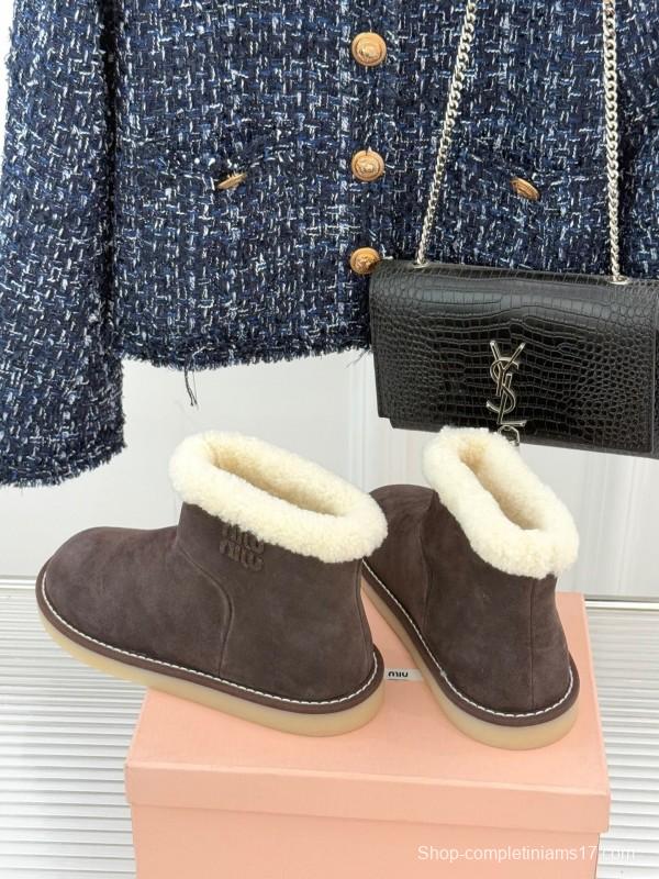 Miu Miu Retro Shearling Platform Snow Boots - KFY00300