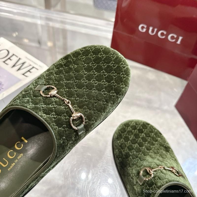 Gucci Women's Mule Shoes Velvet with Horsebit Detail - LY00240