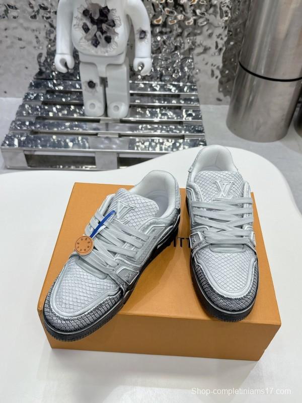 Louis Vuitton LV Trainer Basketball Series Washed Board Shoes - LY00430