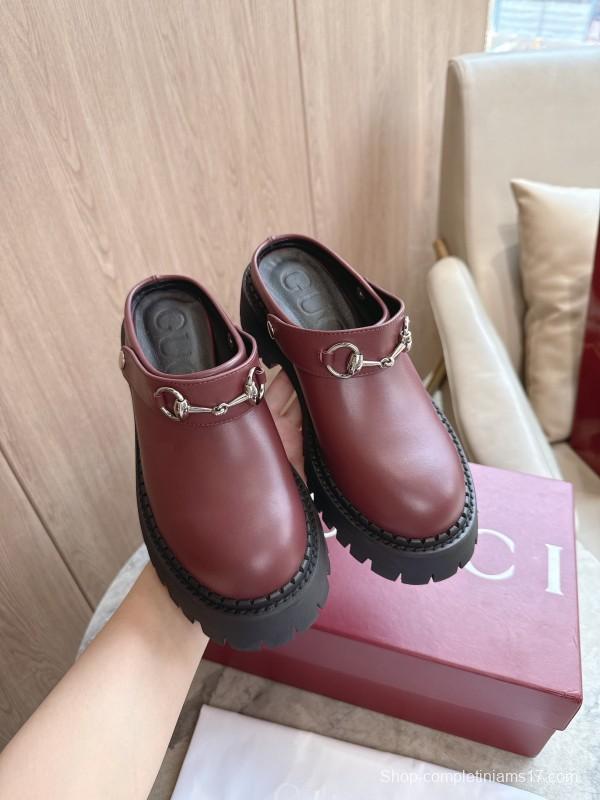 Gucci Women's Mule Shoes with Horsebit Detail - LY00300