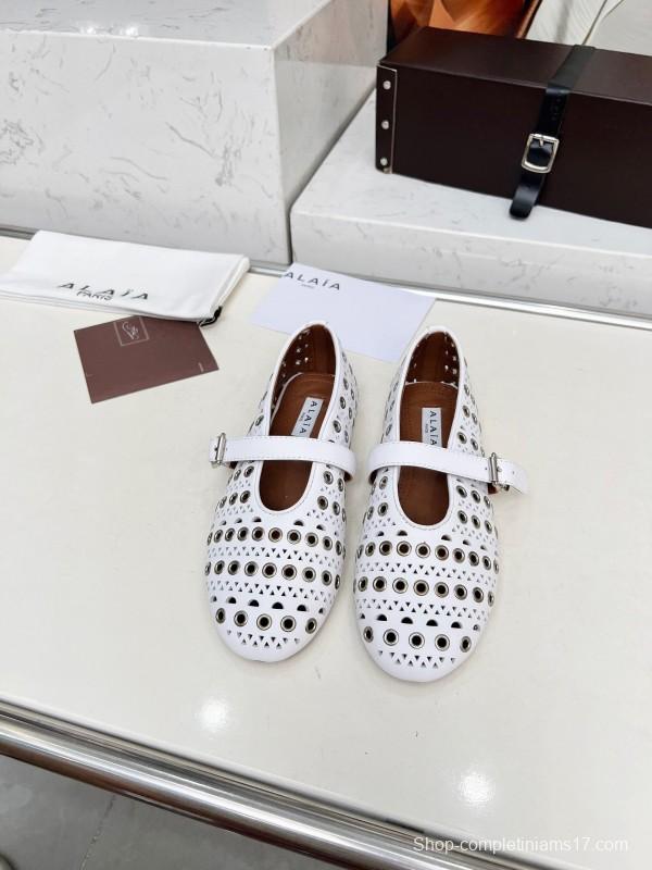 Alaia 2025 SS Perforated Ballet Flats - LY00320