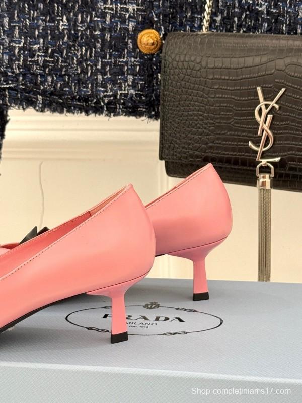 Prada 2025 SS Catwalk Pointed Toe Kitten Heel Single Shoes - KFY00310