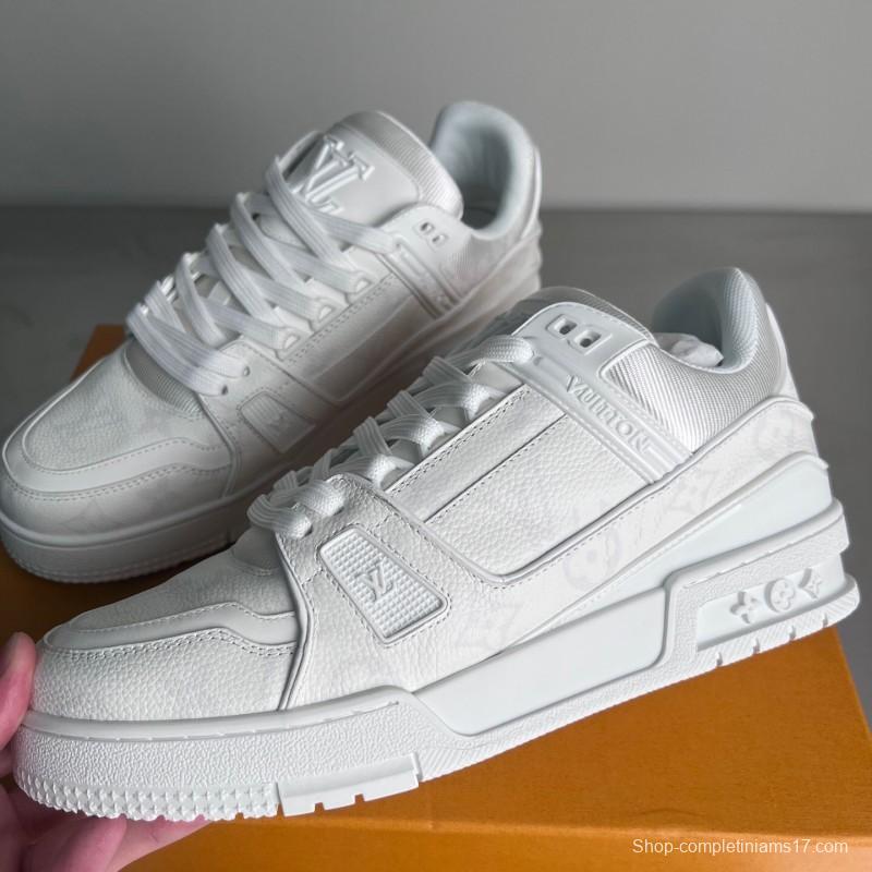 Louis Vuitton 2025 Spring Summer Collection Signature Logo Sneakers - YC