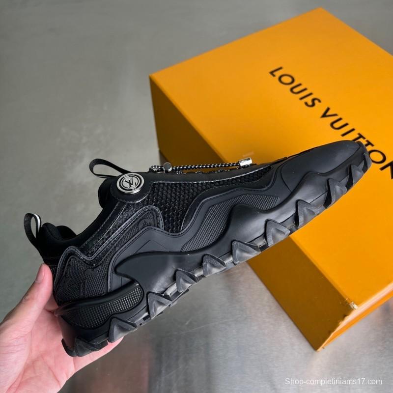 LV RUSH Calfskin Metal LV Circle Accessory Slip-Resistant Low-Top Casual Lifestyle Shoes - YC