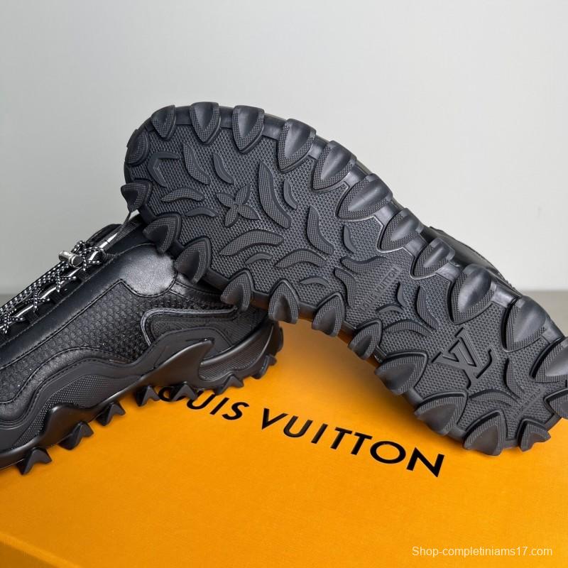 LV RUSH Calfskin Metal LV Circle Accessory Slip-Resistant Low-Top Casual Lifestyle Shoes - YC