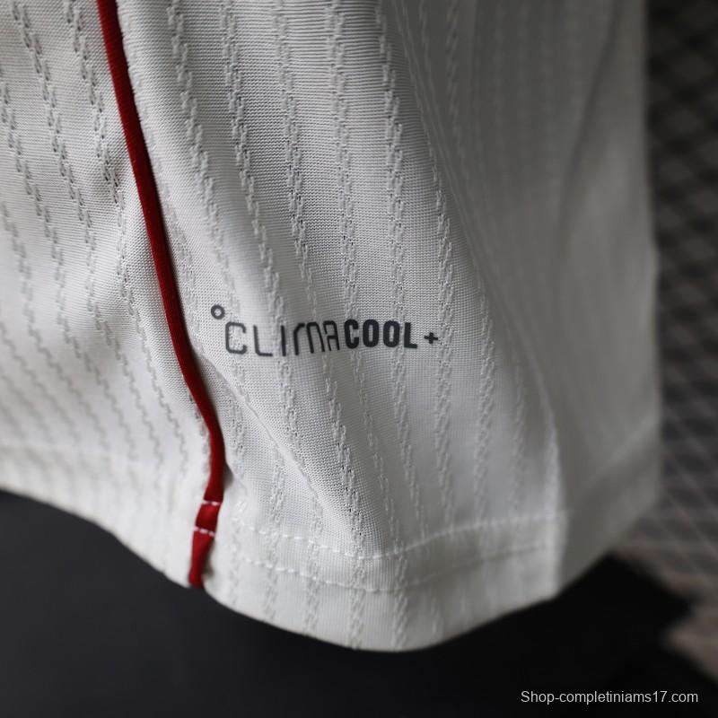 Player Version 26/27 Liverpool FC Off-White with Gold Crest  Special Edition Away Jersey