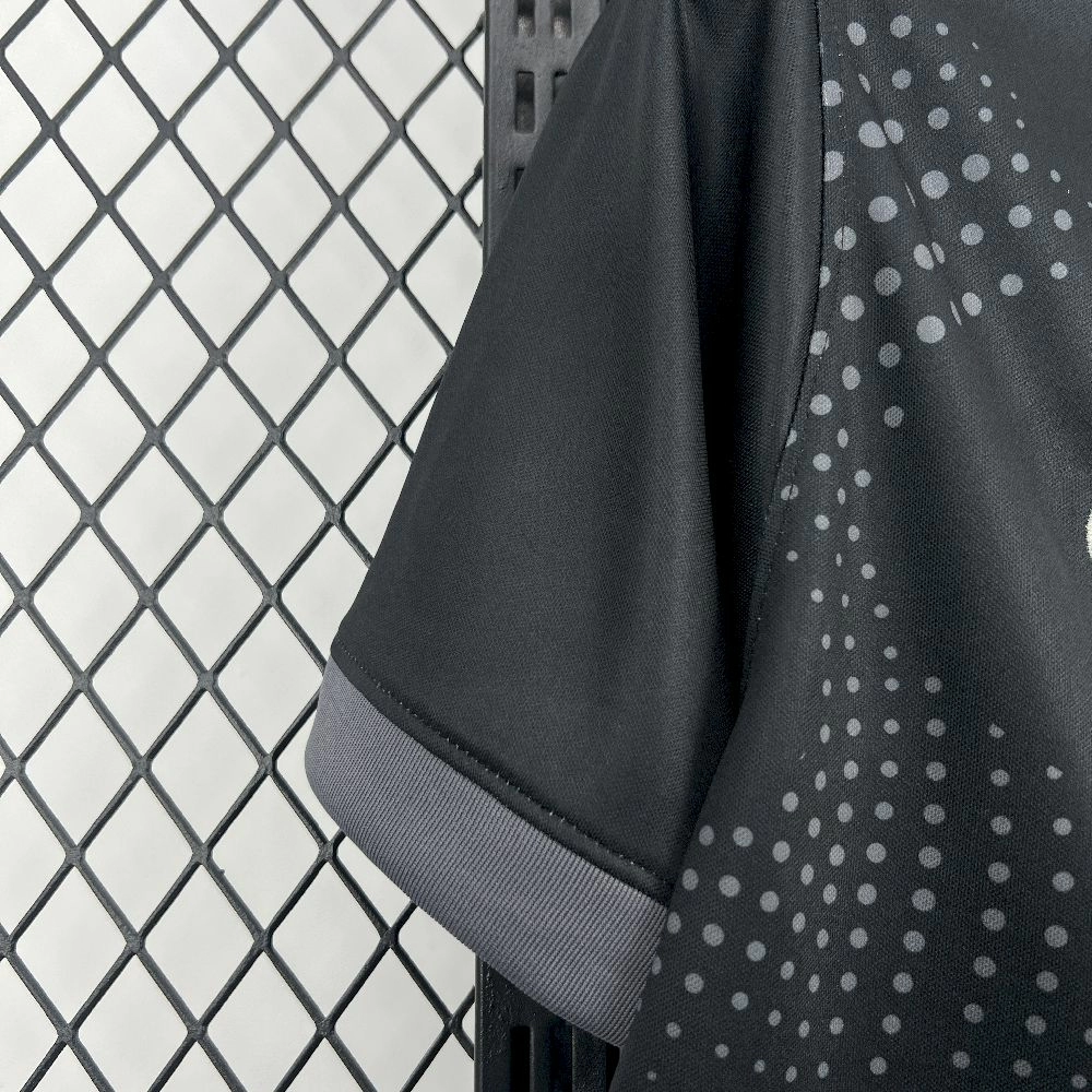 2025/26 Sporting CP Black Away Jersey