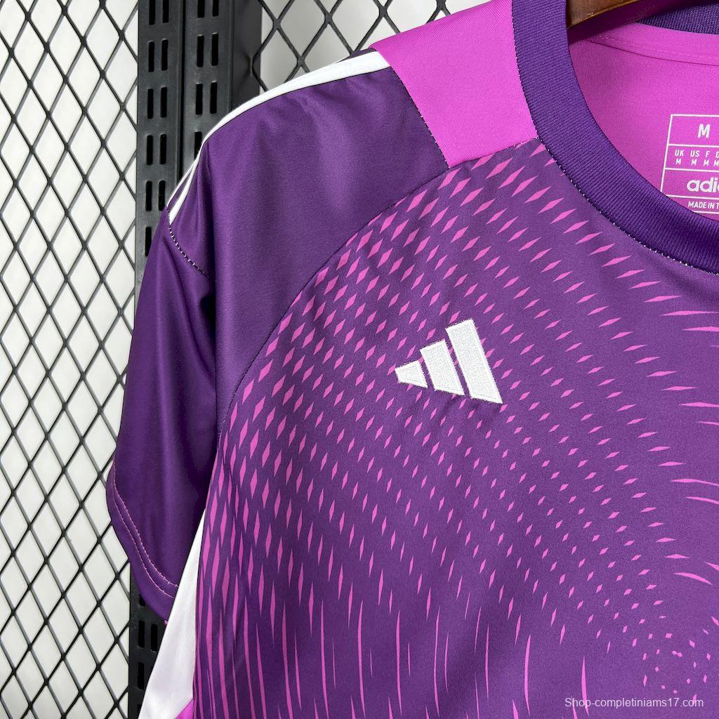2025/26 Mens Bayern Munich Goalkeeper Jersey