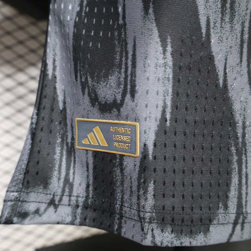 Player Version 26/27 Juventus Black & Gold with Flame Pattern Special Edition Jersey